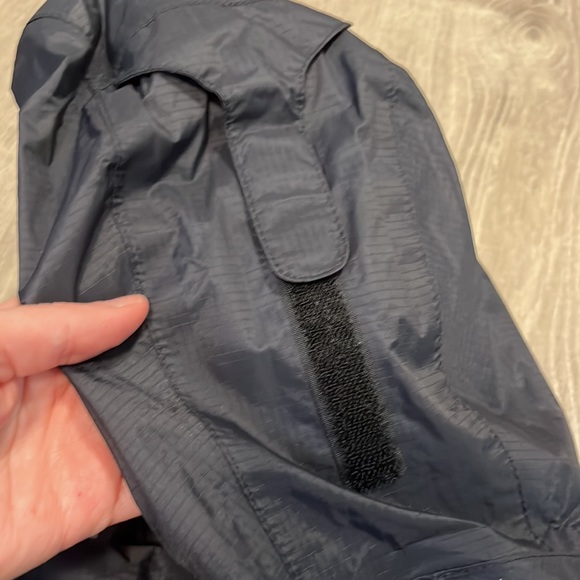 LL Bean Fleece Lined Rain Jacket - Picture 6 of 6